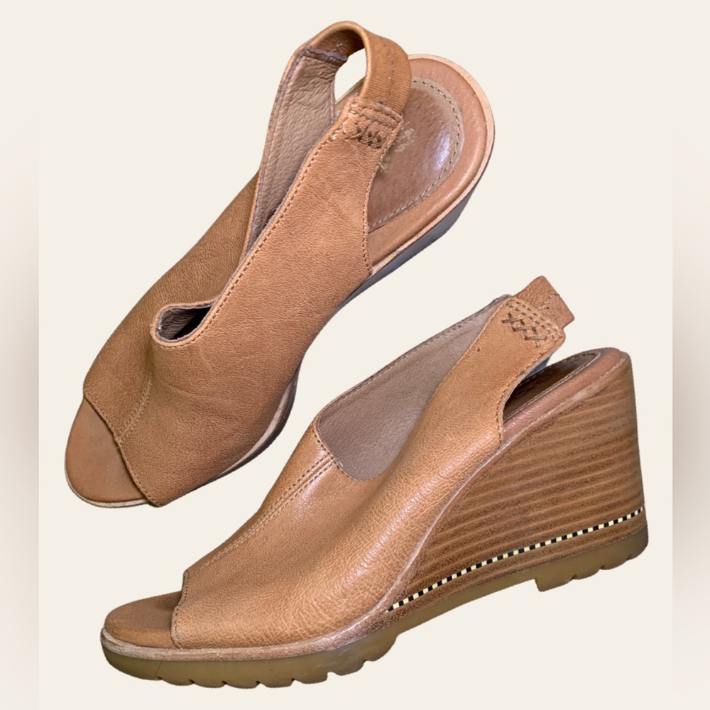 Sale! Vintage Sorel Wedges